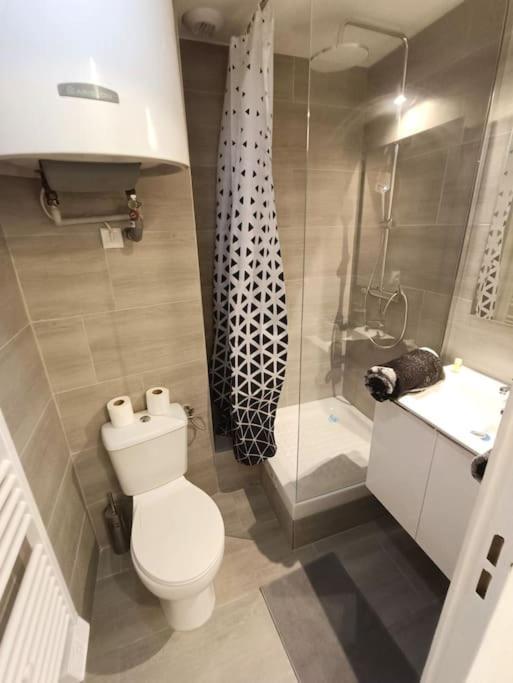 Appartement Tout Equipe 2 A 4 Couchages St Charles Marseille Exterior photo