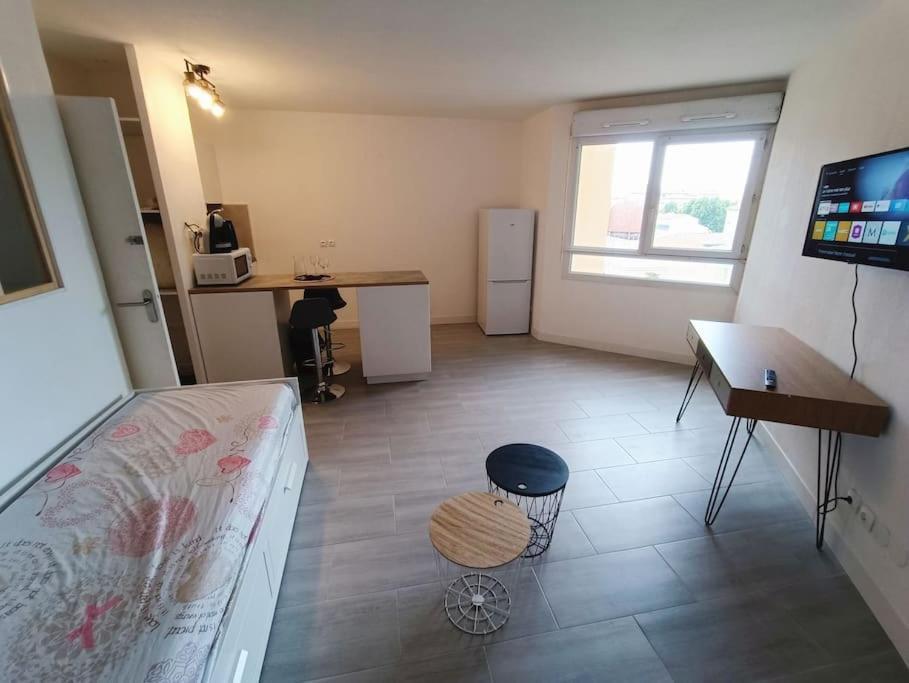 Appartement Tout Equipe 2 A 4 Couchages St Charles Marseille Exterior photo